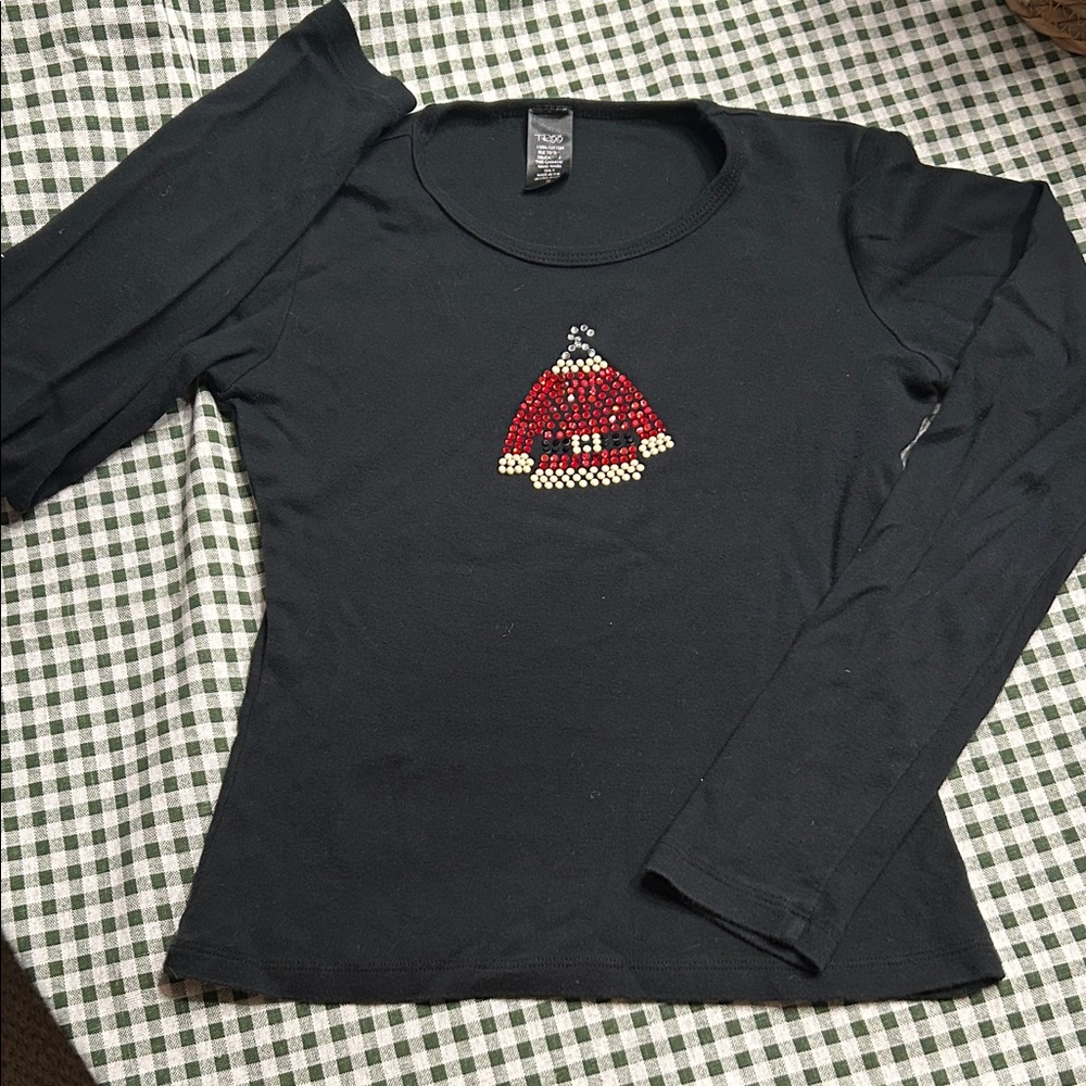Festive Black Long Sleeve Top with Red Rhinestone & Pearl Santa Hat